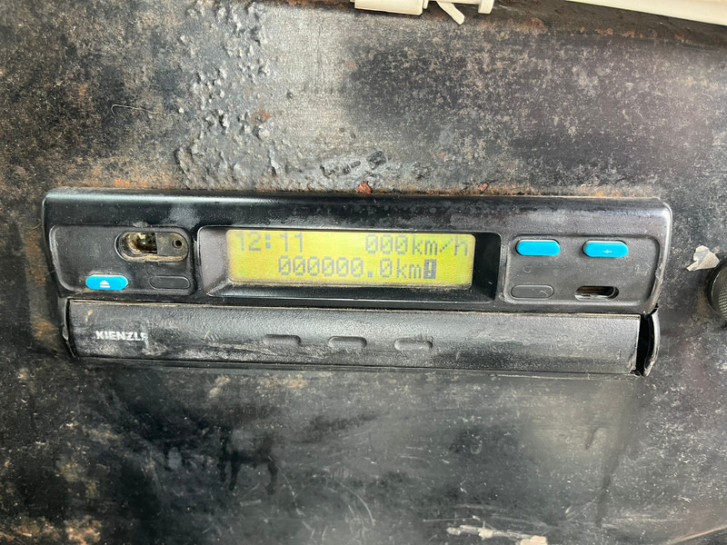 Compacteur Caterpillar CB534D CE / EPA: photos 11 Compacteur Caterpillar CB534D CE / EPA: photos 11