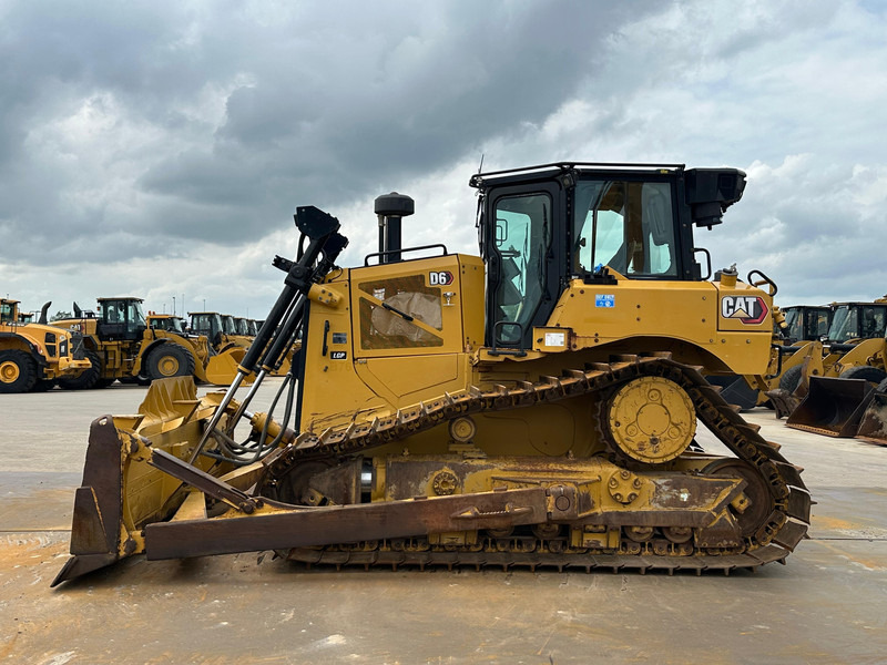 Caterpillar D6 LGP - Bulldozer: photos 1 Caterpillar D6 LGP - Bulldozer: photos 1