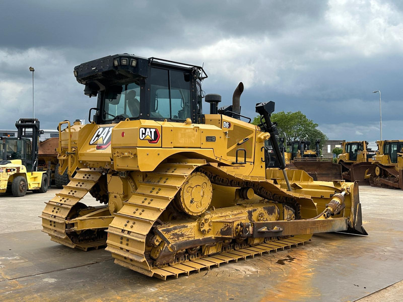 Caterpillar D6 LGP - Bulldozer: photos 5 Caterpillar D6 LGP - Bulldozer: photos 5