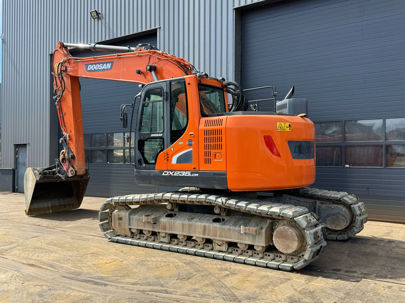 Doosan DX235 LCR-5 - Pelle sur chenille: photos 3 Doosan DX235 LCR-5 - Pelle sur chenille: photos 3