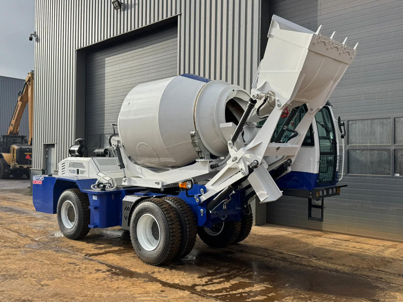 Camion malaxeur Giga power GW5500 4x4 Self Loading Concrete Mixer: photos 7 Camion malaxeur Giga power GW5500 4x4 Self Loading Concrete Mixer: photos 7