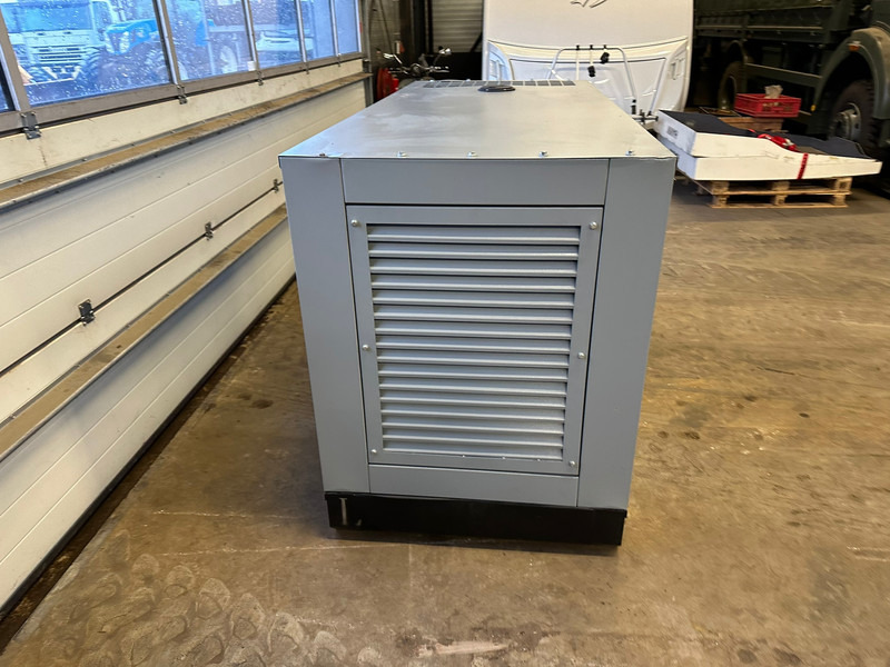 Groupe électrogène Giga power LT-W50-GF 62.5KVA silent set: photos 6