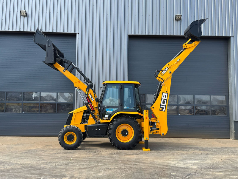 JCB JCB 3DX (3CX) Plus 4×4 – Hammerlines – Export model - Tractopelle: photos 1 JCB JCB 3DX (3CX) Plus 4×4 – Hammerlines – Export model - Tractopelle: photos 1