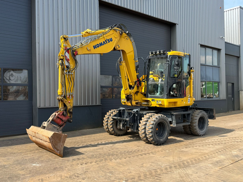 Komatsu PW118MR-11 - Pelle sur pneus: photos 2 Komatsu PW118MR-11 - Pelle sur pneus: photos 2