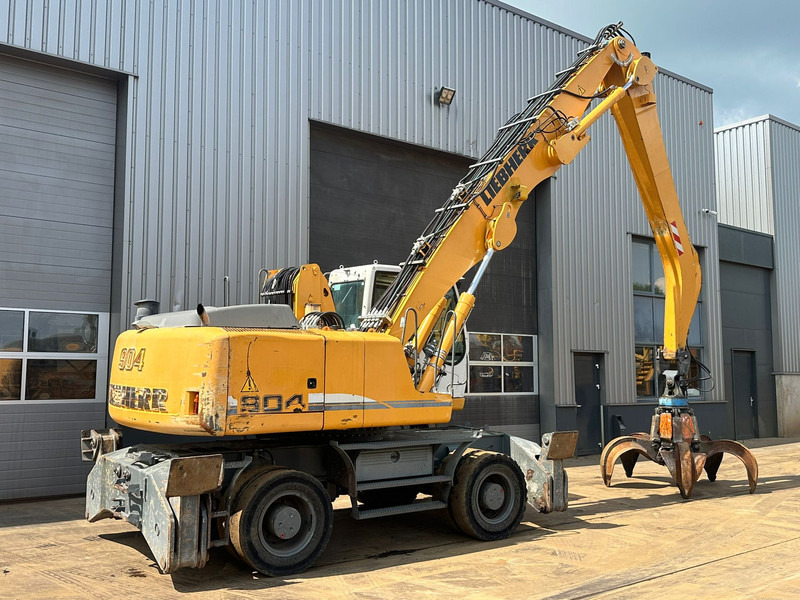 Liebherr A904C - Material Handler - Pelle de manutention: photos 5 Liebherr A904C - Material Handler - Pelle de manutention: photos 5