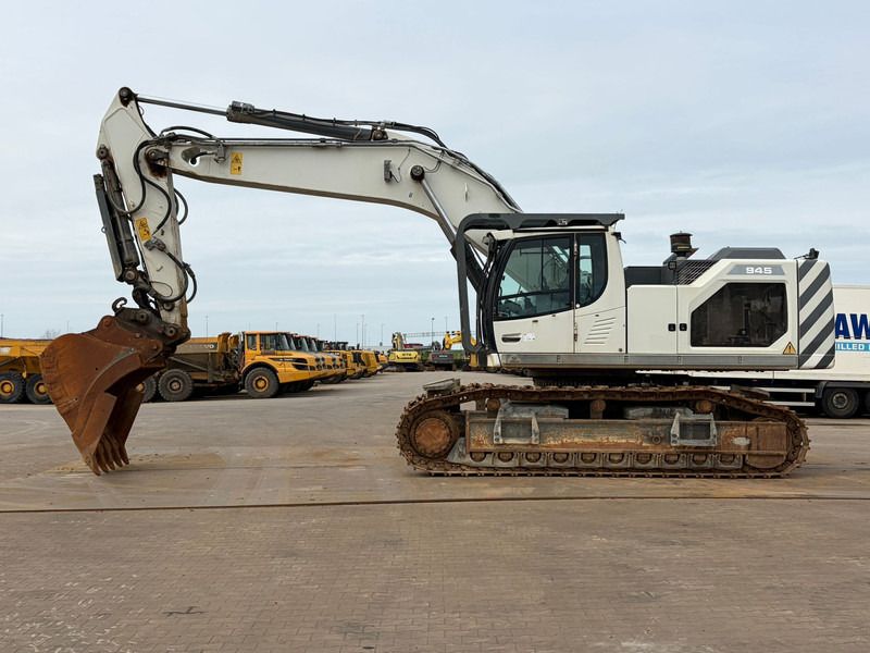 Liebherr R945 - Pelle sur chenille: photos 1 Liebherr R945 - Pelle sur chenille: photos 1