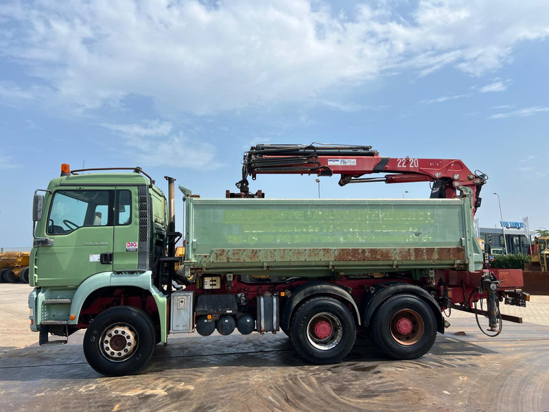MAN TGA 26.480 tipper + HMF crane - Camion benne, Camion grue: photos 2 MAN TGA 26.480 tipper + HMF crane - Camion benne, Camion grue: photos 2