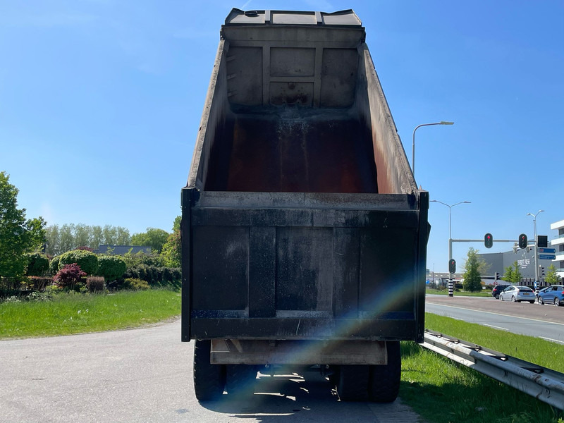 MERCEDESBENZ Actros 4150 V8 - Camion benne: photos 3 MERCEDESBENZ Actros 4150 V8 - Camion benne: photos 3