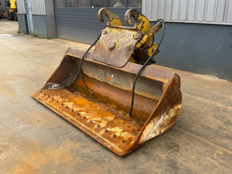 Verachtert NGT-5-35-240 CW45S Tilting Bucket - Godet: photos 3 Verachtert NGT-5-35-240 CW45S Tilting Bucket - Godet: photos 3