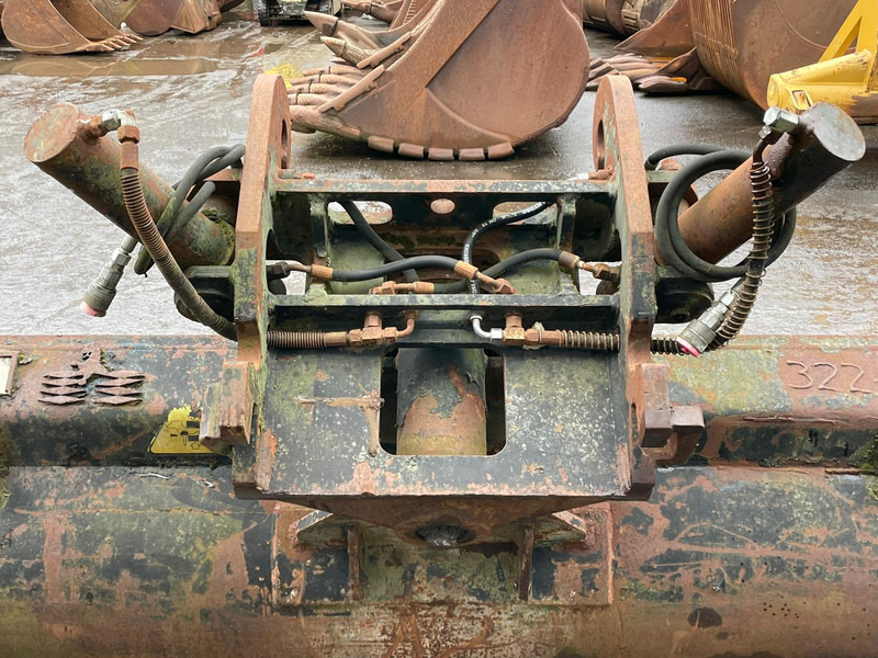 Verachtert tilting bucket CW-40 bucket width: 2400mm - Godet: photos 5 Verachtert tilting bucket CW-40 bucket width: 2400mm - Godet: photos 5