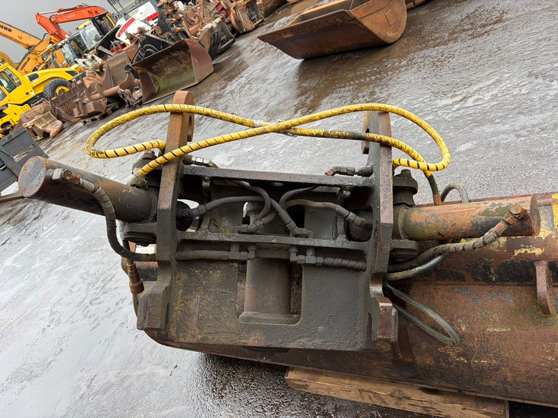 Verachtert tilting bucket CW-40 bucket width: 2400mm - Godet: photos 5 Verachtert tilting bucket CW-40 bucket width: 2400mm - Godet: photos 5