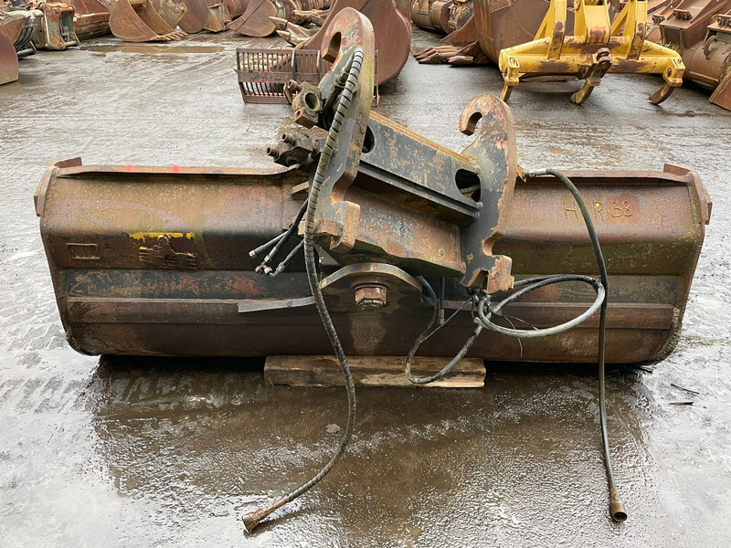 Verachtert tilting bucket CW-40 bucket witdh: 2400mm - Godet: photos 4 Verachtert tilting bucket CW-40 bucket witdh: 2400mm - Godet: photos 4