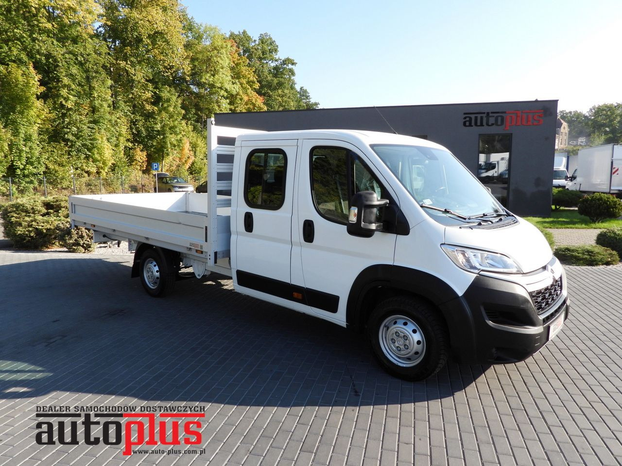 CITROEN JUMPER STAKE BODY DOUBLE CABIN DOKA 7 SEATS PNEUMATICS AIR CONDITIONING 140HP - Fourgon plateau: photos 1 CITROEN JUMPER STAKE BODY DOUBLE CABIN DOKA 7 SEATS PNEUMATICS AIR CONDITIONING 140HP - Fourgon plateau: photos 1