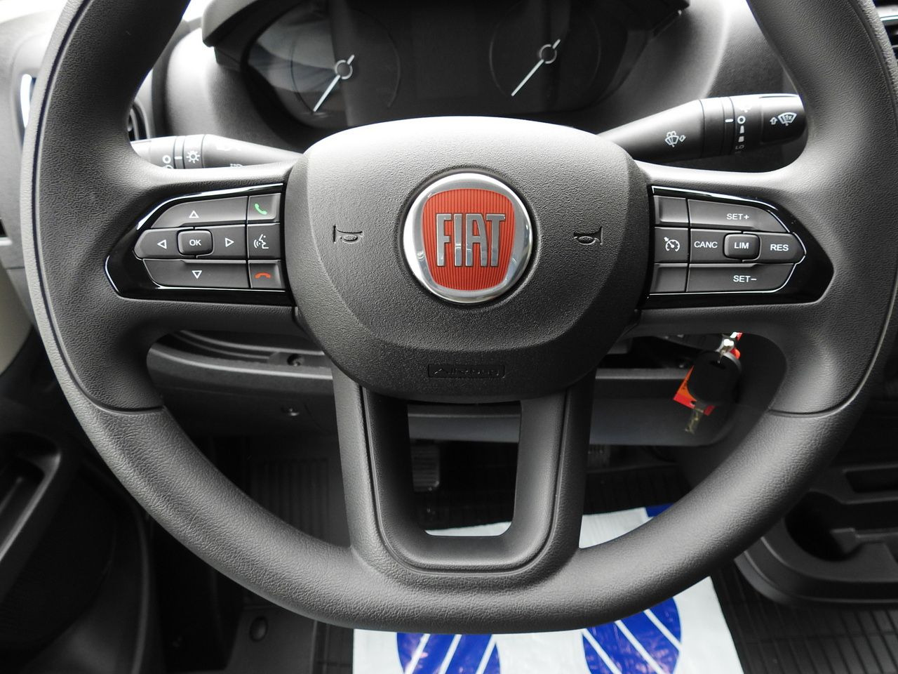 Véhicule utilitaire plateau baché neuf FIAT DUCATO: photos 34