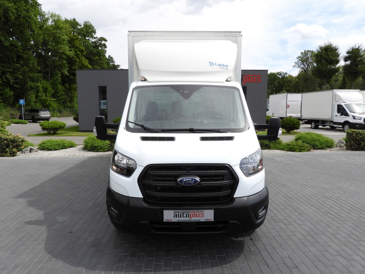 FORD TRANSIT BOX 8 PALLETS CRUISE CONTROL AIR CONDITIONING 130HP - Fourgon: photos 5 FORD TRANSIT BOX 8 PALLETS CRUISE CONTROL AIR CONDITIONING 130HP - Fourgon: photos 5