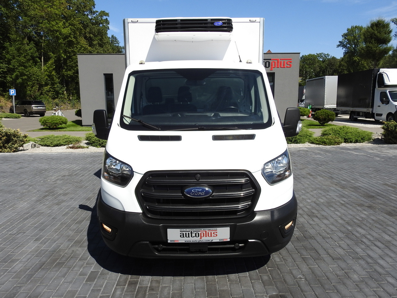 FORD TRANSIT REGRIGERATOR BOX 0*C POWER SUPPLY 230V CRUISE CONTROL AIR CONDITIONING TWIN WHEELS 170HP - Véhicule utilitaire frigorifique: photos 5 FORD TRANSIT REGRIGERATOR BOX 0*C POWER SUPPLY 230V CRUISE CONTROL AIR CONDITIONING TWIN WHEELS 170HP - Véhicule utilitaire frigorifique: photos 5