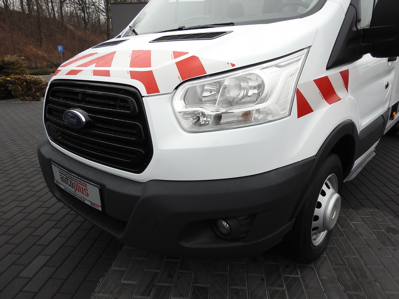 Véhicule utilitaire benne FORD TRANSIT TIPPER CRUISE CONTROL AIR CONDITIONING TWIN WHEELS 170HP: photos 23 Véhicule utilitaire benne FORD TRANSIT TIPPER CRUISE CONTROL AIR CONDITIONING TWIN WHEELS 170HP: photos 23