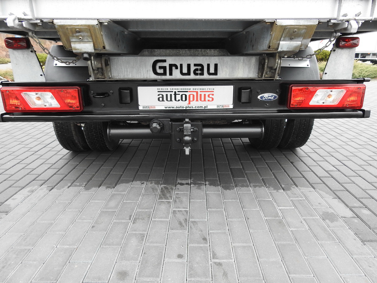 Véhicule utilitaire benne FORD TRANSIT TIPPER CRUISE CONTROL AIR CONDITIONING TWIN WHEELS 170HP: photos 17 Véhicule utilitaire benne FORD TRANSIT TIPPER CRUISE CONTROL AIR CONDITIONING TWIN WHEELS 170HP: photos 17