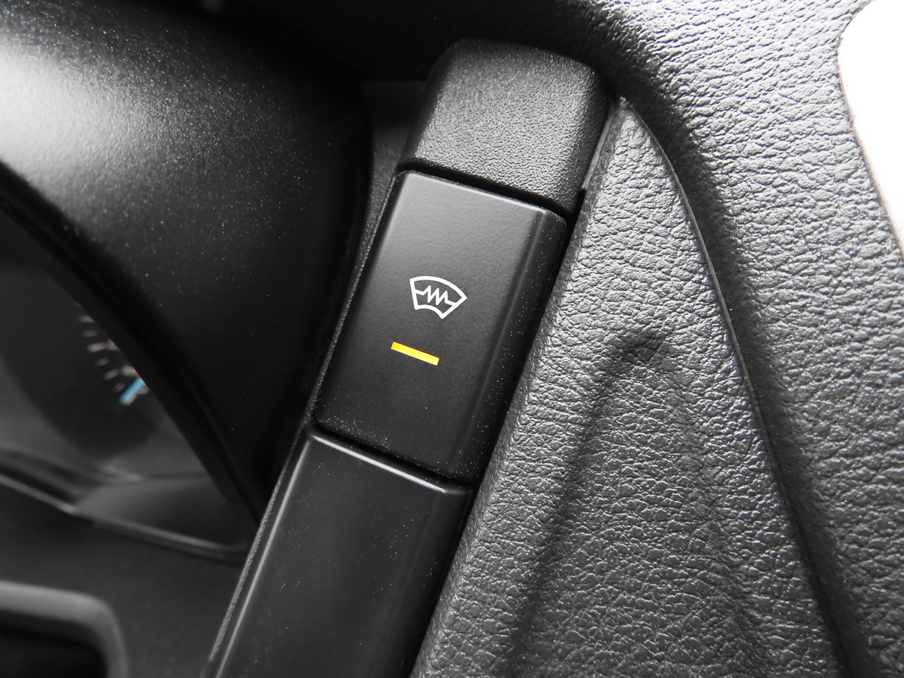 Véhicule utilitaire benne FORD TRANSIT TIPPER CRUISE CONTROL AIR CONDITIONING TWIN WHEELS 170HP: photos 35 Véhicule utilitaire benne FORD TRANSIT TIPPER CRUISE CONTROL AIR CONDITIONING TWIN WHEELS 170HP: photos 35