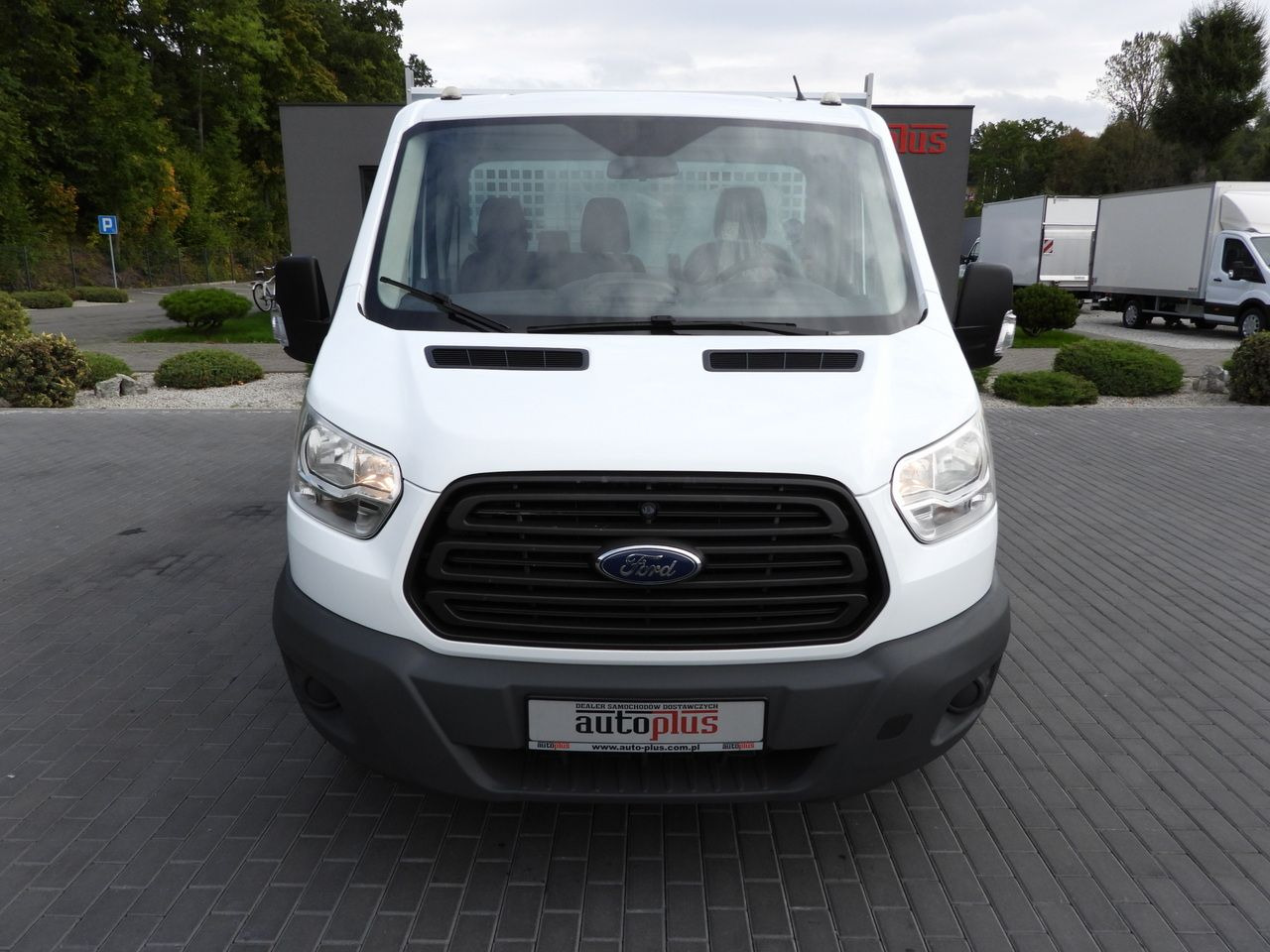 FORD TRANSIT TIPPER TWIN WHEELS 155HP - Véhicule utilitaire benne: photos 5 FORD TRANSIT TIPPER TWIN WHEELS 155HP - Véhicule utilitaire benne: photos 5