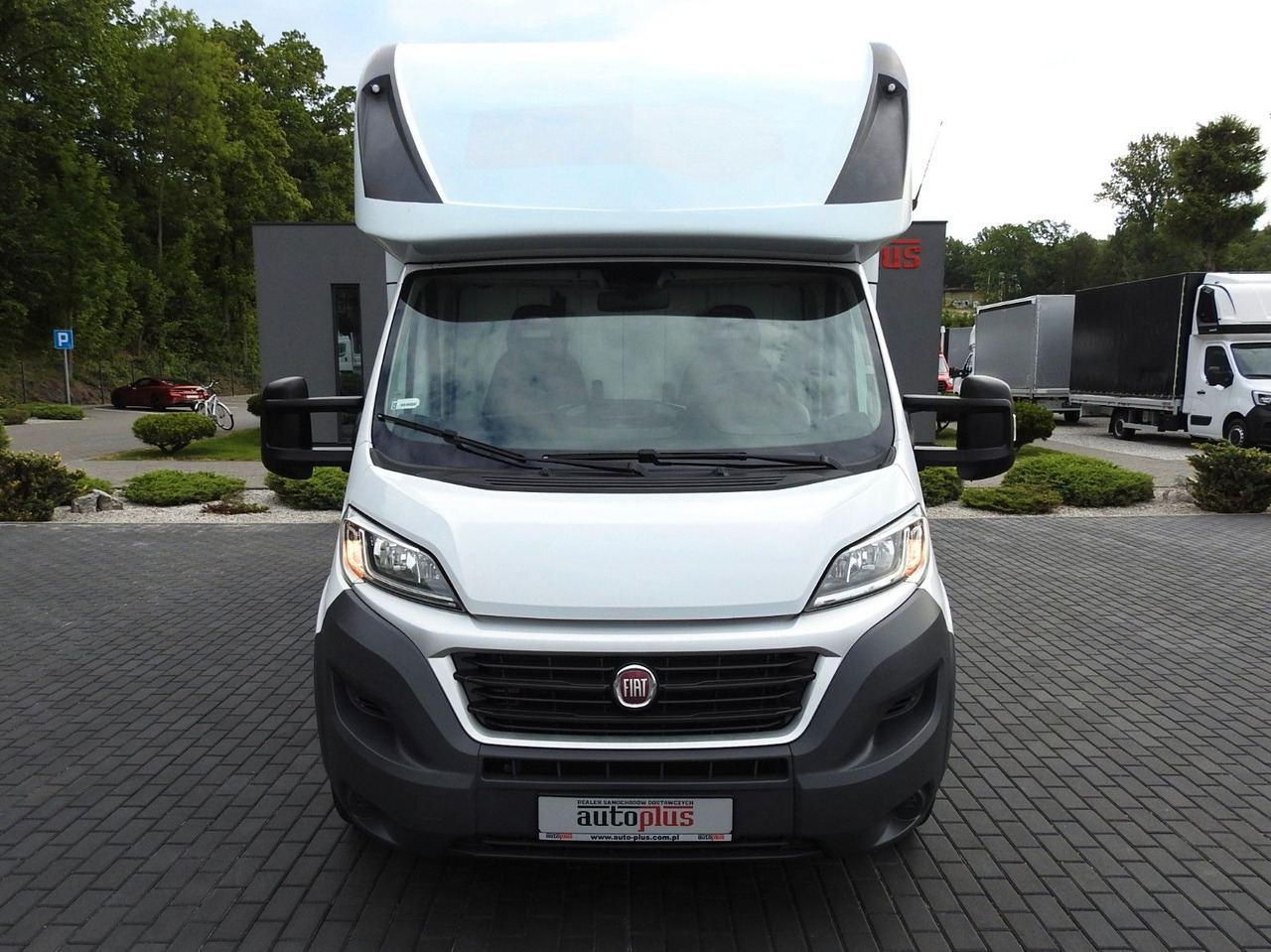 Fiat DUCATO KOFFER 8 PALETTEN KLIMAANLAGE 130PS - Fourgon: photos 5 Fiat DUCATO KOFFER 8 PALETTEN KLIMAANLAGE 130PS - Fourgon: photos 5