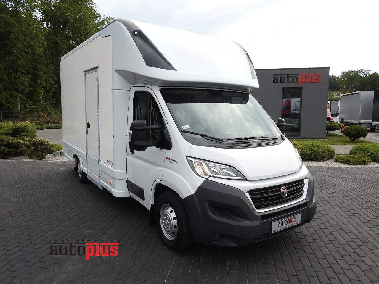Fiat DUCATO KOFFER 8 PALETTEN KLIMAANLAGE 130PS - Fourgon: photos 1 Fiat DUCATO KOFFER 8 PALETTEN KLIMAANLAGE 130PS - Fourgon: photos 1