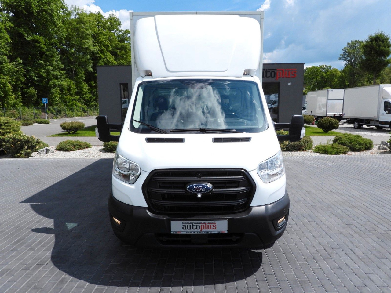Ford TRANSIT KOFFER AUFZUG 8 PALETTEN TEMPOMAT - Fourgon: photos 5 Ford TRANSIT KOFFER AUFZUG 8 PALETTEN TEMPOMAT - Fourgon: photos 5