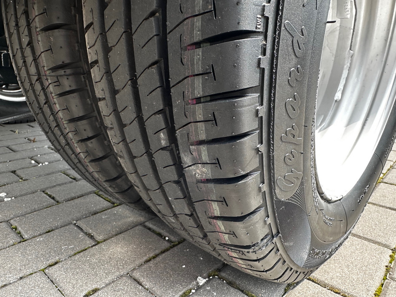 Véhicule utilitaire benne IVECO DAILY 35C14 TIPPER CRUISE CONTROL TWIN WHEELS 140HP: photos 25 Véhicule utilitaire benne IVECO DAILY 35C14 TIPPER CRUISE CONTROL TWIN WHEELS 140HP: photos 25