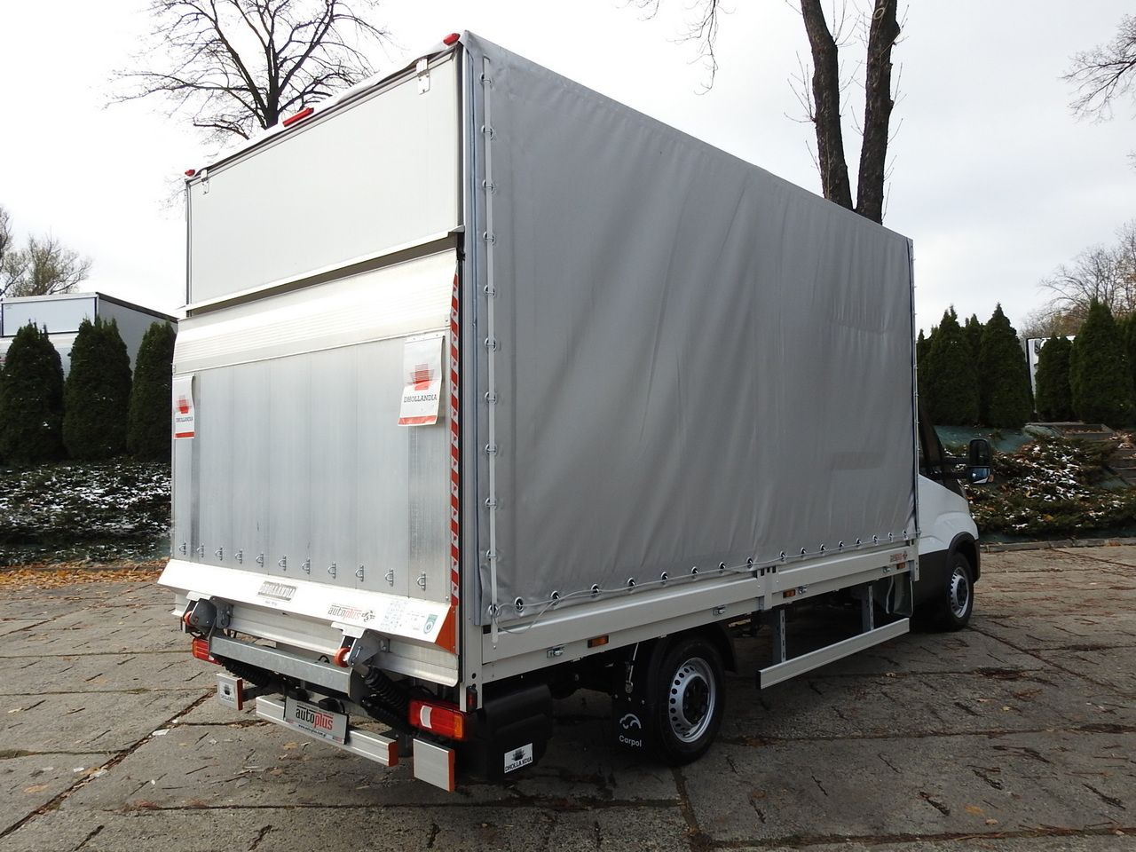 IVECO DAILY 35S16 NEW TARPAULIN LIFT 8 PALLETS CRUISE CONTROL AIR CONDITIONING 160HP - Véhicule utilitaire plateau baché: photos 3 IVECO DAILY 35S16 NEW TARPAULIN LIFT 8 PALLETS CRUISE CONTROL AIR CONDITIONING 160HP - Véhicule utilitaire plateau baché: photos 3