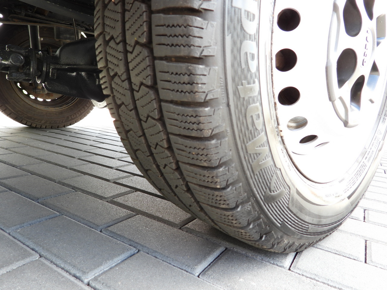 Fourgon plateau IVECO DAILY 35S16 STAKE BODY 10 PALLETS CRUISE CONTROL AIR CONDITIONING  160HP: photos 21