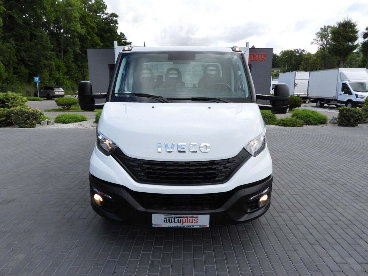 IVECO DAILY 35S16 STAKE BODY 10 PALLETS CRUISE CONTROL AIR CONDITIONING  160HP - Fourgon plateau: photos 5 IVECO DAILY 35S16 STAKE BODY 10 PALLETS CRUISE CONTROL AIR CONDITIONING  160HP - Fourgon plateau: photos 5