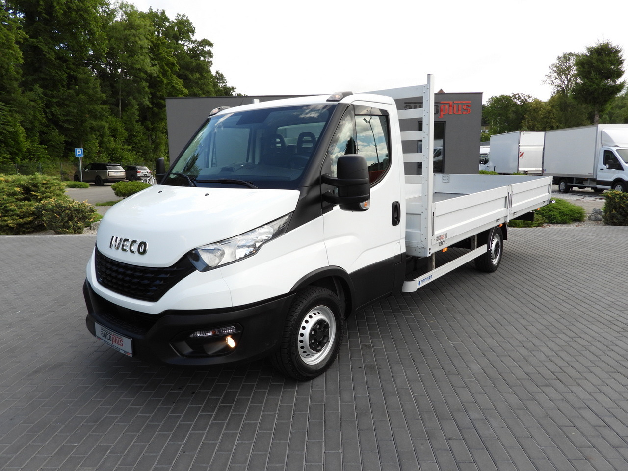 Fourgon plateau IVECO DAILY 35S16 STAKE BODY 10 PALLETS CRUISE CONTROL AIR CONDITIONING  160HP: photos 17