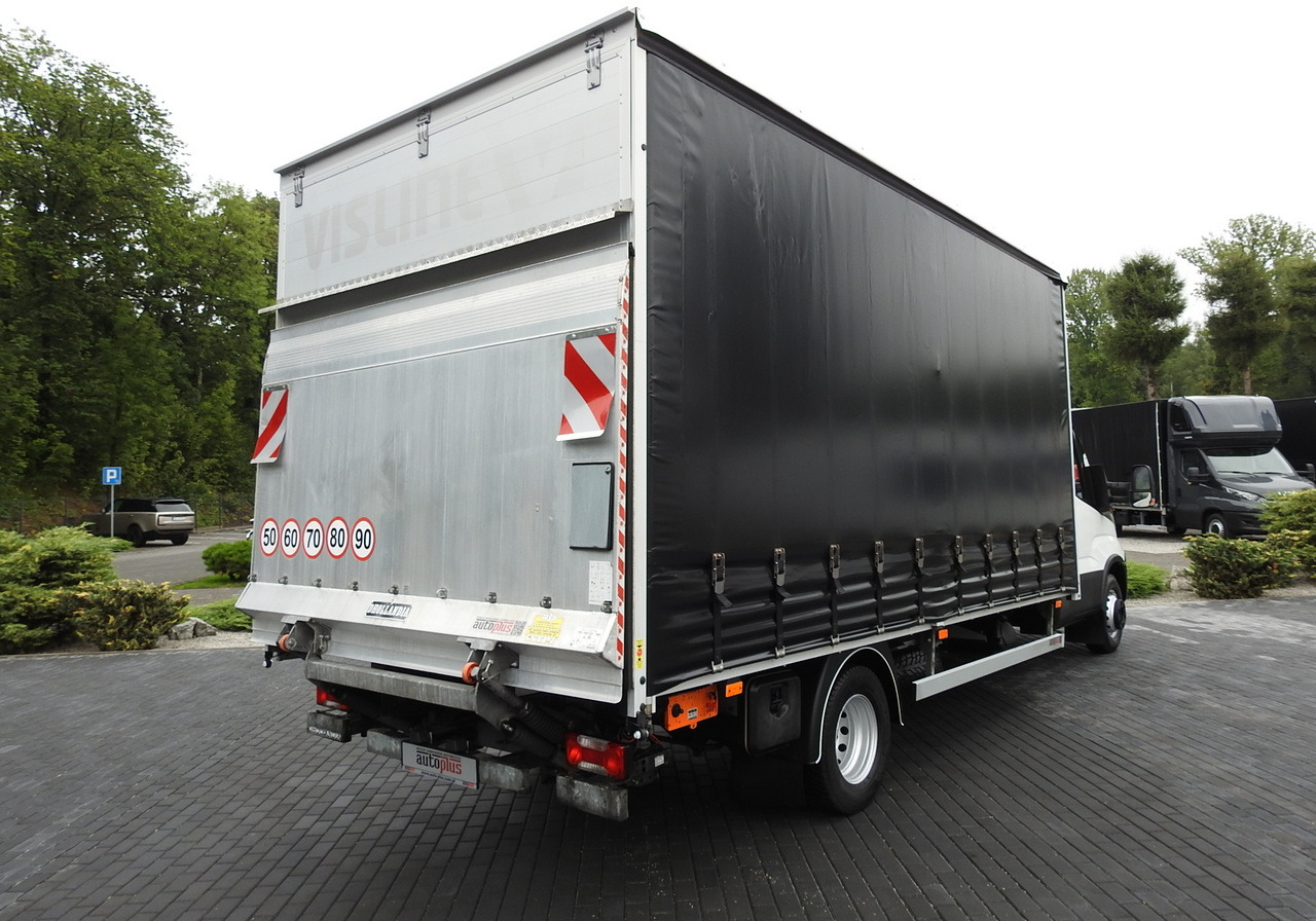 IVECO DAILY 70C18 TARPAULIN LIFT 12 PALLETS WEBASTO CRUISE CONTROL TWIN WHEELS AIR CONDITIONING 180HP - Véhicule utilitaire plateau baché: photos 3 IVECO DAILY 70C18 TARPAULIN LIFT 12 PALLETS WEBASTO CRUISE CONTROL TWIN WHEELS AIR CONDITIONING 180HP - Véhicule utilitaire plateau baché: photos 3