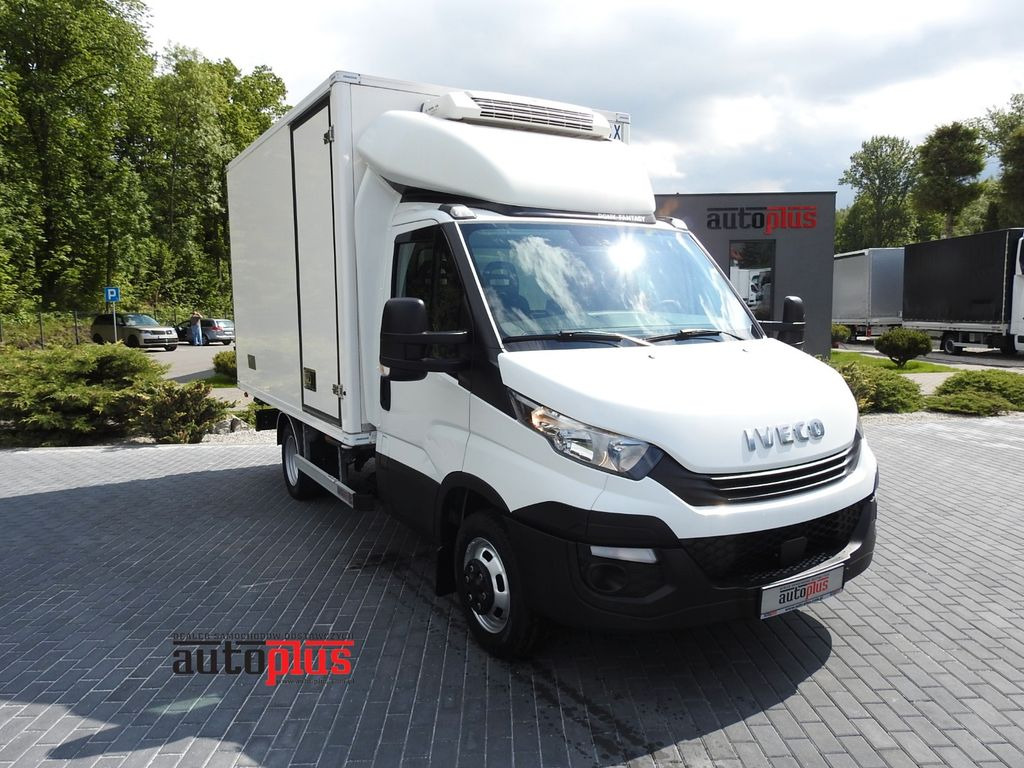Iveco DAILY 50C15 KÜHLKOFFER -5*C ZWILLINGSRÄDER A/C - Véhicule utilitaire frigorifique: photos 1 Iveco DAILY 50C15 KÜHLKOFFER -5*C ZWILLINGSRÄDER A/C - Véhicule utilitaire frigorifique: photos 1