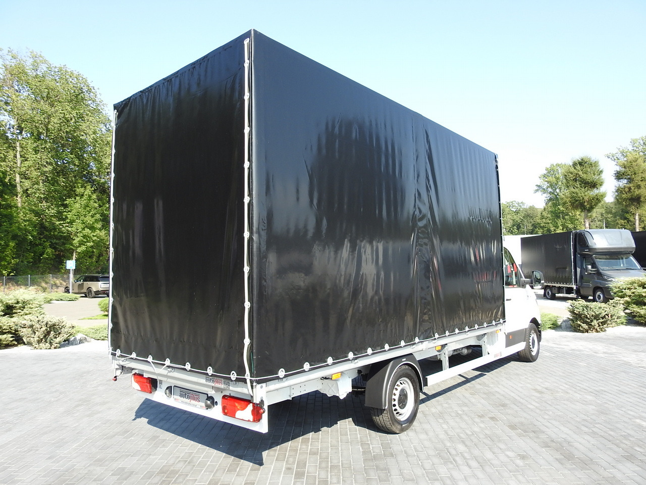 MAN TGE TARPAULIN 10 PALLETS AIR CONDITIONING 180HP - Véhicule utilitaire plateau baché: photos 3 MAN TGE TARPAULIN 10 PALLETS AIR CONDITIONING 180HP - Véhicule utilitaire plateau baché: photos 3