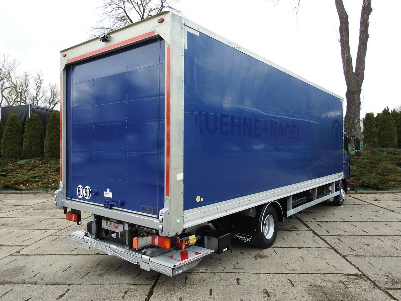 MAN TGL 12.220 BOX LIFT 18 PALLETS CRUISE CONTROLAIR CONDITIONING PNEUMATICS AUTOMATIC TWIN WHEELS 220HP - Fourgon: photos 3 MAN TGL 12.220 BOX LIFT 18 PALLETS CRUISE CONTROLAIR CONDITIONING PNEUMATICS AUTOMATIC TWIN WHEELS 220HP - Fourgon: photos 3