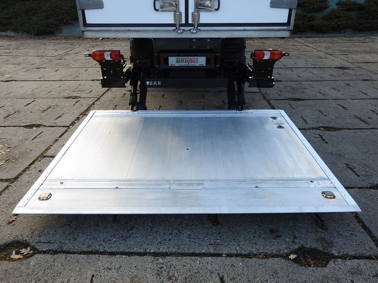 Camion frigorifique MERCEDES ATEGO 12.24 REGRIGERATOR BOX -10*C LIFT 16 PALLETS HEATING FUNCTION WEBASTO CRUISE CONTROL PNEUMATICS AIR CONDITIONING  240HP: photos 31