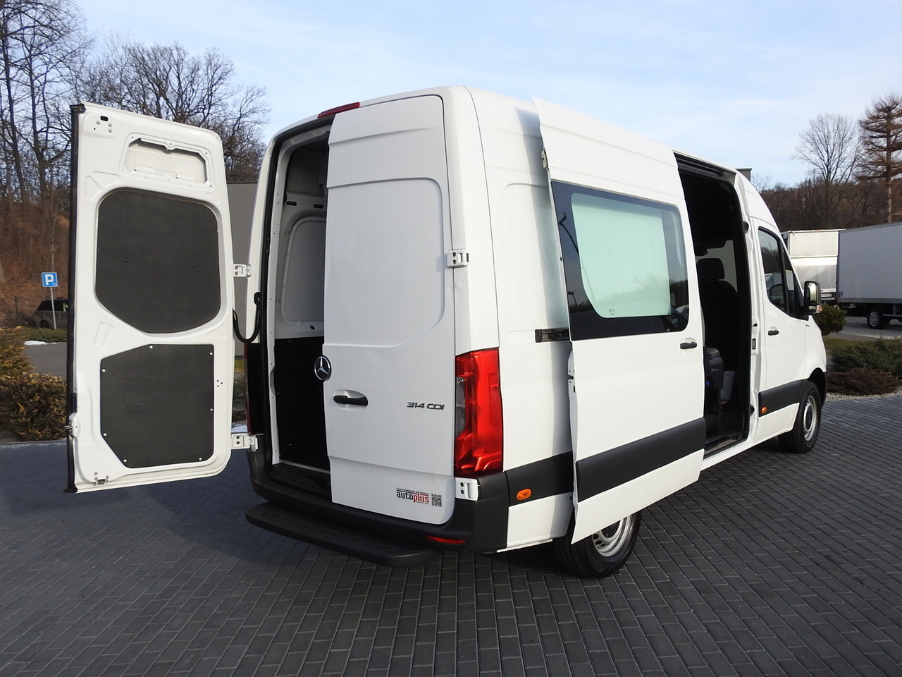 MERCEDES SPRINTER 314 BOX DELIVERY VAN 6 SEATS CRUISE CONTROL AIR CONDITIONING 140HP - Fourgon utilitaire: photos 3 MERCEDES SPRINTER 314 BOX DELIVERY VAN 6 SEATS CRUISE CONTROL AIR CONDITIONING 140HP - Fourgon utilitaire: photos 3