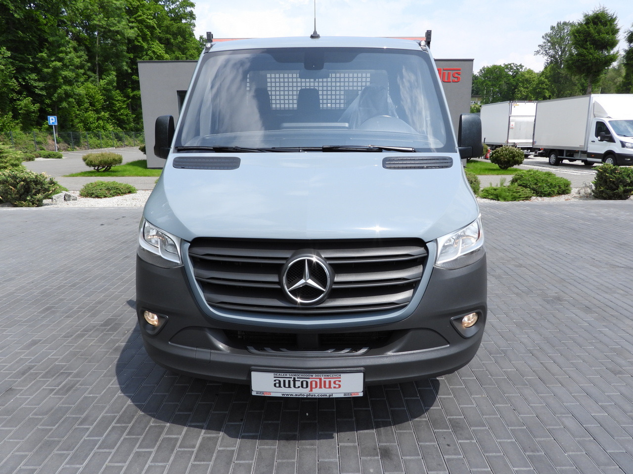 MERCEDES SPRINTER 315 STAKE BODY 8 PALLETS CRUISE CONTROL AIR CONDITIONING 150HP - Fourgon plateau: photos 5 MERCEDES SPRINTER 315 STAKE BODY 8 PALLETS CRUISE CONTROL AIR CONDITIONING 150HP - Fourgon plateau: photos 5