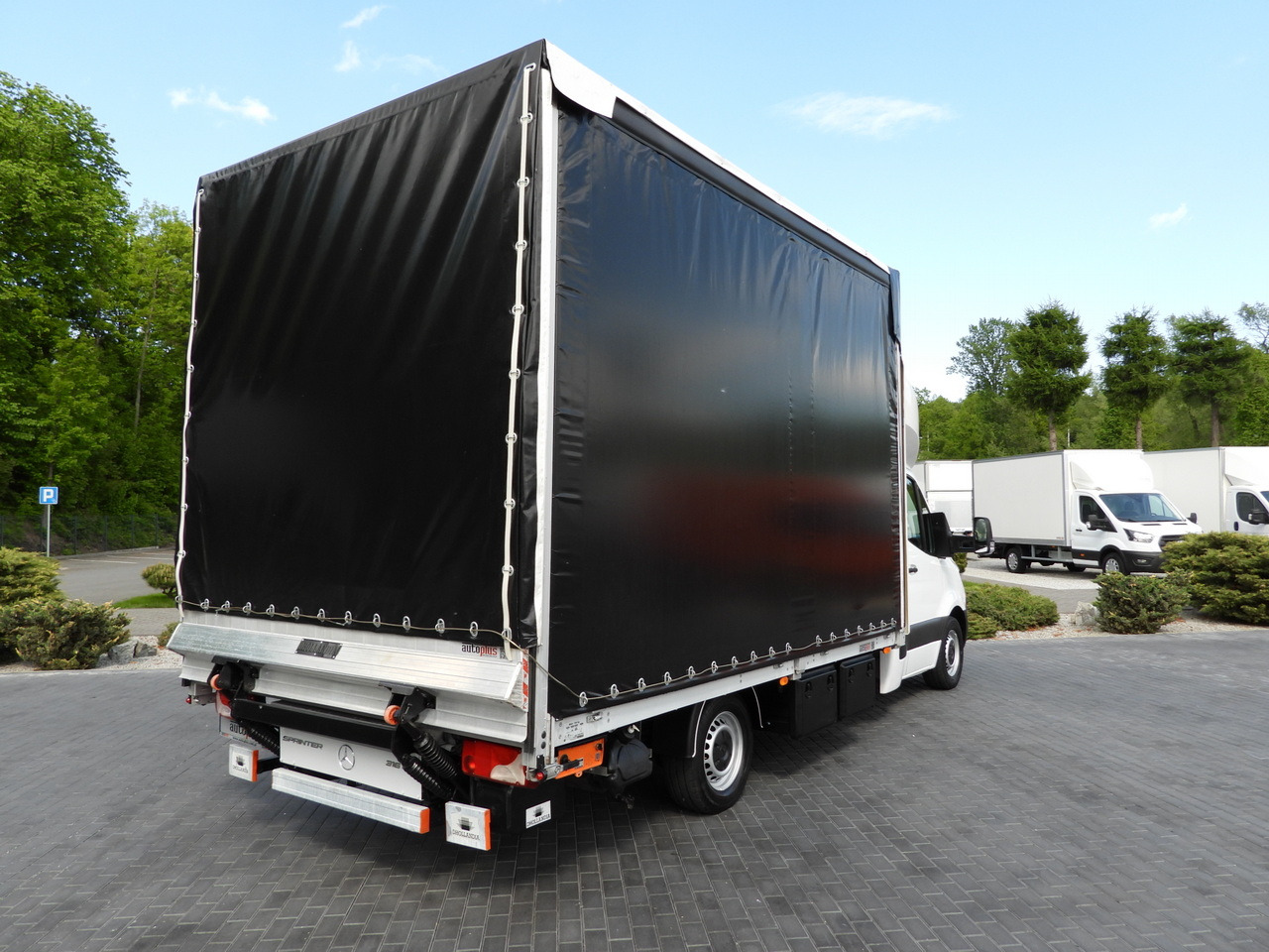 MERCEDES SPRINTER 316 TARPAULIN LIFT 10 PALLETS WEBASTO CRUISE CONTROL PNEUMATICS AIR CONDITIONING 160HP - Véhicule utilitaire plateau baché: photos 3 MERCEDES SPRINTER 316 TARPAULIN LIFT 10 PALLETS WEBASTO CRUISE CONTROL PNEUMATICS AIR CONDITIONING 160HP - Véhicule utilitaire plateau baché: photos 3