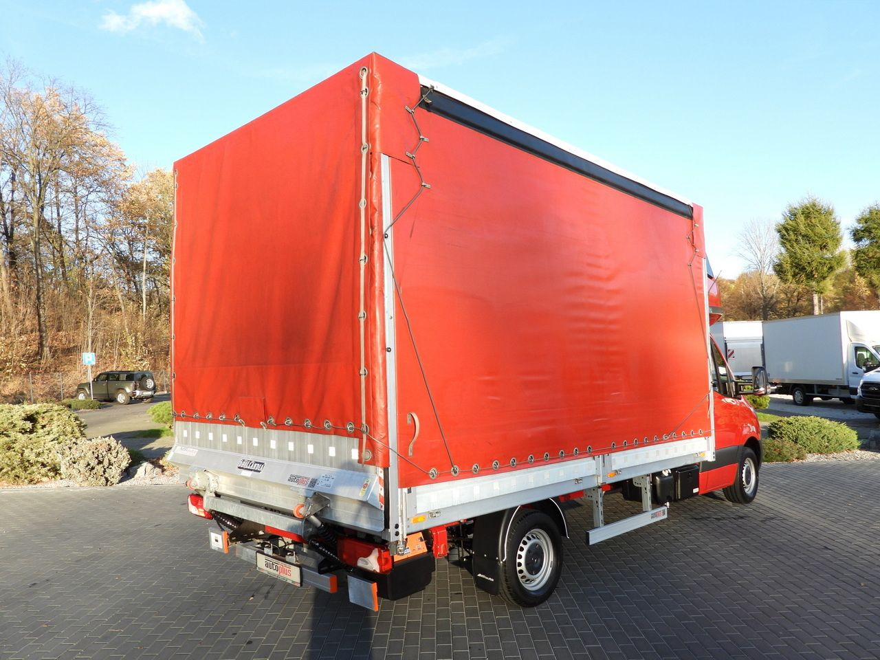 MERCEDES SPRINTER 316 TARPAULIN LIFT 8 PALLETS WEBASTO CRUISE CONTROL AIR CONDITIONING 160HP - Véhicule utilitaire plateau baché: photos 3 MERCEDES SPRINTER 316 TARPAULIN LIFT 8 PALLETS WEBASTO CRUISE CONTROL AIR CONDITIONING 160HP - Véhicule utilitaire plateau baché: photos 3