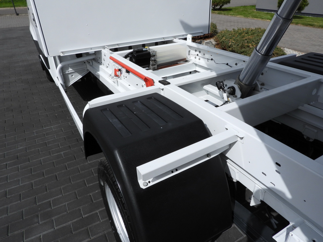 Véhicule utilitaire benne MERCEDES SPRINTER 516 TIPPER CRUISE CONTROL TWIN WHEELS AIR CONDITIONING 160HP: photos 19 Véhicule utilitaire benne MERCEDES SPRINTER 516 TIPPER CRUISE CONTROL TWIN WHEELS AIR CONDITIONING 160HP: photos 19