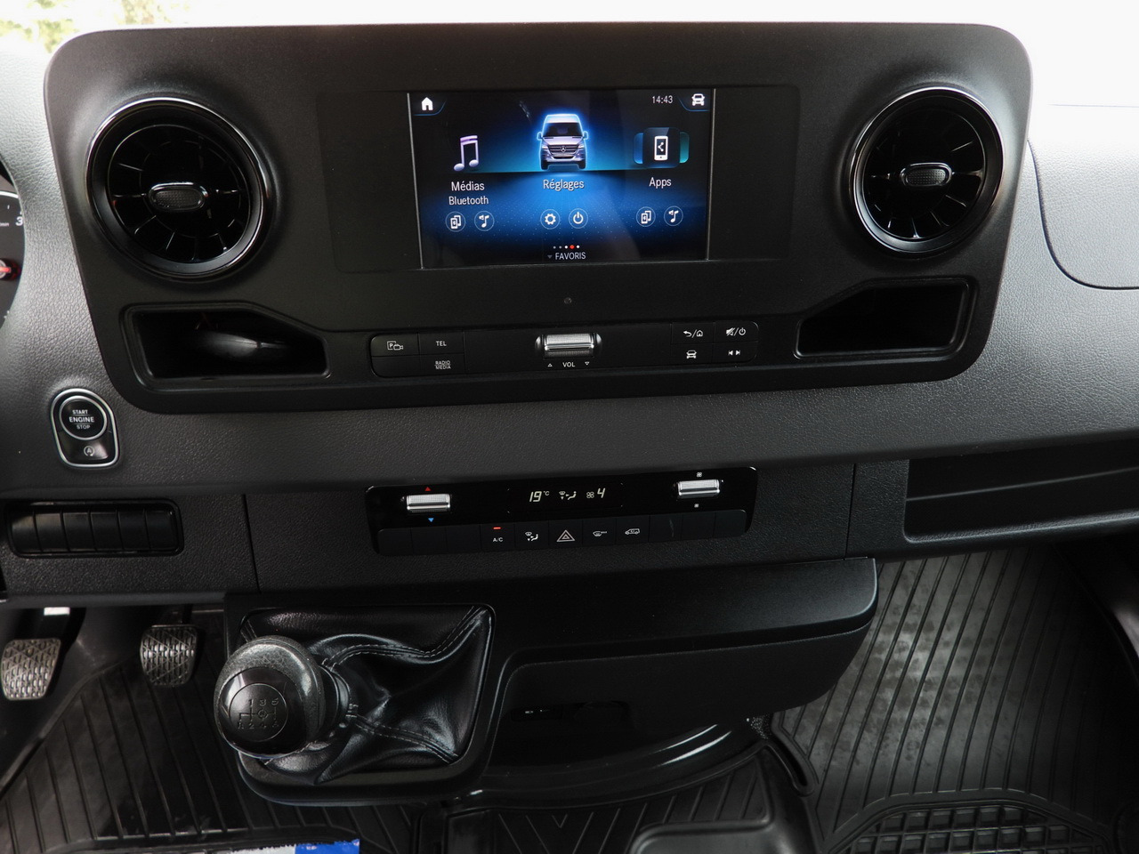 Véhicule utilitaire benne MERCEDES SPRINTER 516 TIPPER CRUISE CONTROL TWIN WHEELS AIR CONDITIONING 160HP: photos 32 Véhicule utilitaire benne MERCEDES SPRINTER 516 TIPPER CRUISE CONTROL TWIN WHEELS AIR CONDITIONING 160HP: photos 32