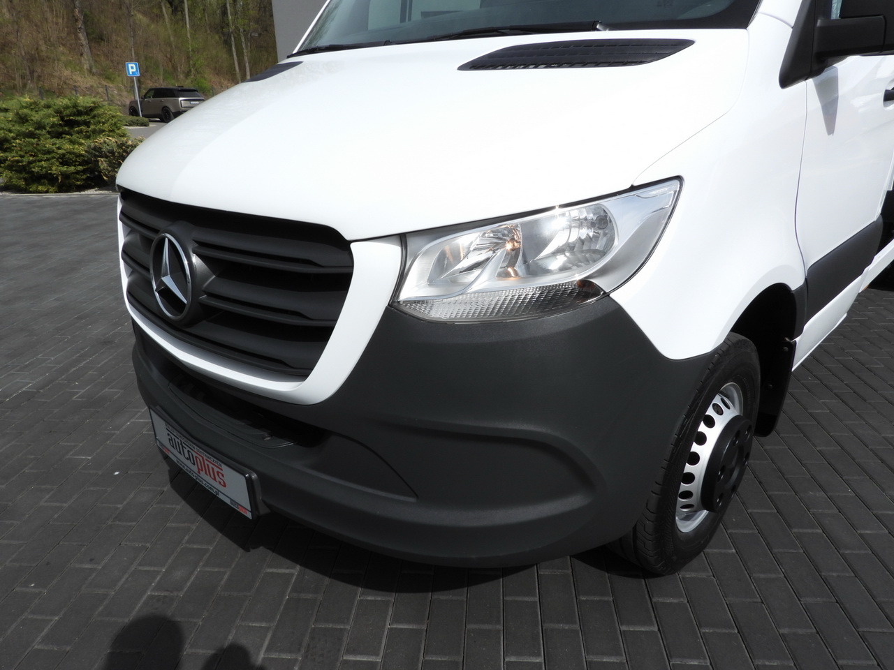 Véhicule utilitaire benne MERCEDES SPRINTER 516 TIPPER CRUISE CONTROL TWIN WHEELS AIR CONDITIONING 160HP: photos 20 Véhicule utilitaire benne MERCEDES SPRINTER 516 TIPPER CRUISE CONTROL TWIN WHEELS AIR CONDITIONING 160HP: photos 20