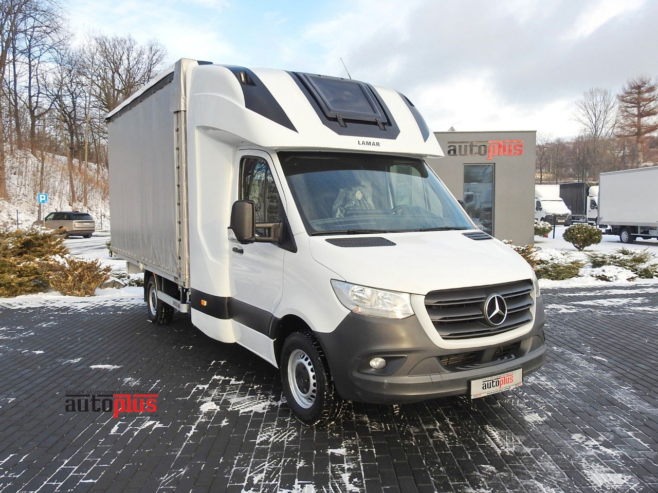 Mercedes-Benz SPRINTER 316 PRITSCHE PLANE 8 PALETTEN WEBASTO - Véhicule utilitaire plateau baché, Utilitaire double cabine: photos 1 Mercedes-Benz SPRINTER 316 PRITSCHE PLANE 8 PALETTEN WEBASTO - Véhicule utilitaire plateau baché, Utilitaire double cabine: photos 1