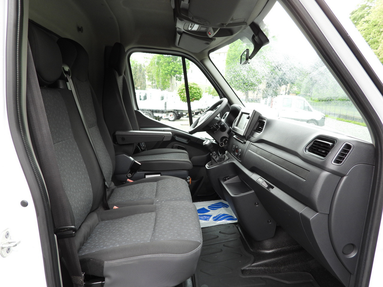 Véhicule utilitaire plateau baché OPEL MOVANO  TARPAULIN 10 PALLETS CRUISE CONTROL NAVIGATION LED LIGHTS PNEUMATICS AIR CONDITIONING  165HP: photos 37