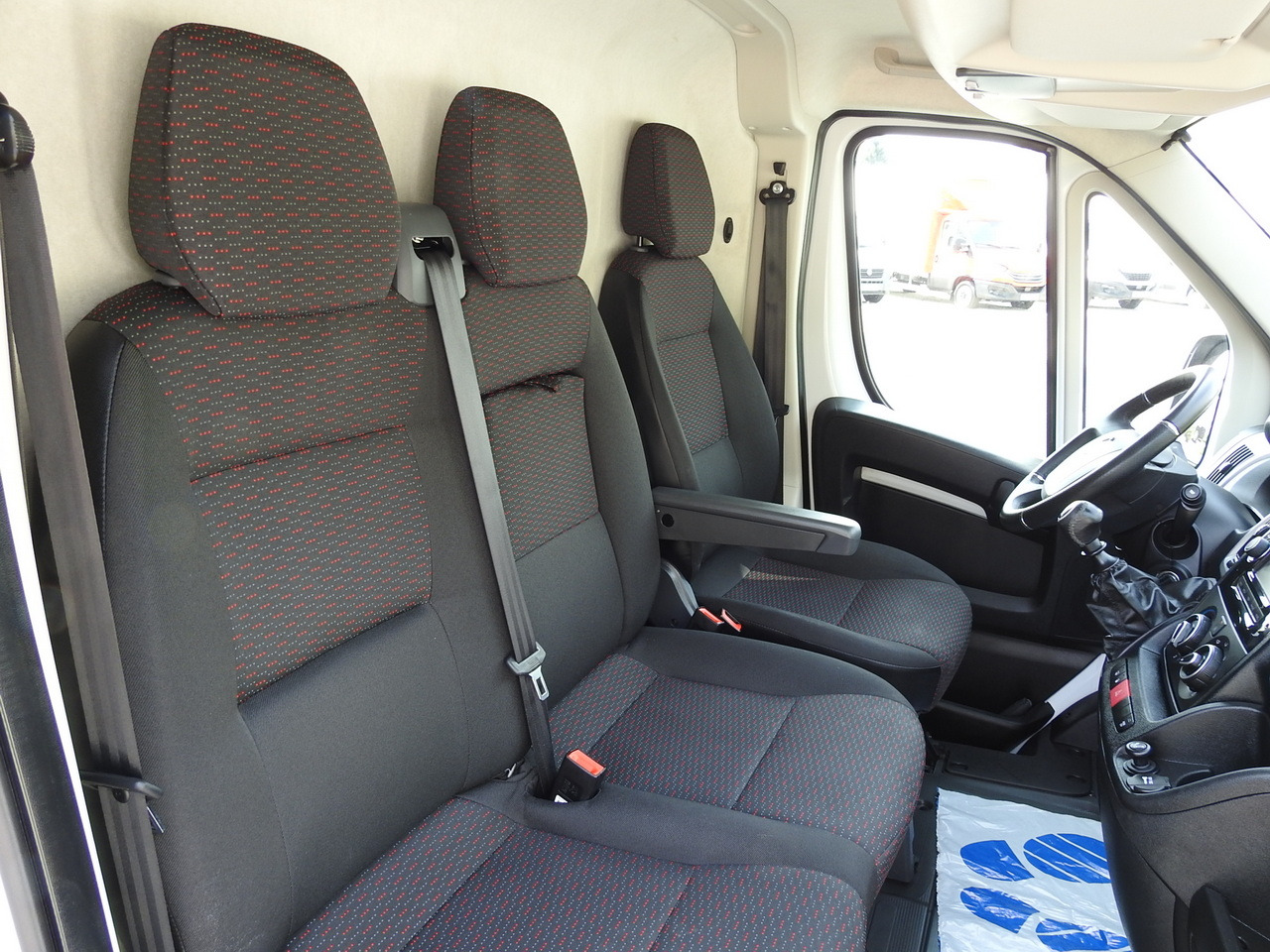 Fourgon utilitaire OPEL MOVANO VAN CRUISE CONTROL AIR CONDITIONING  140HP: photos 31