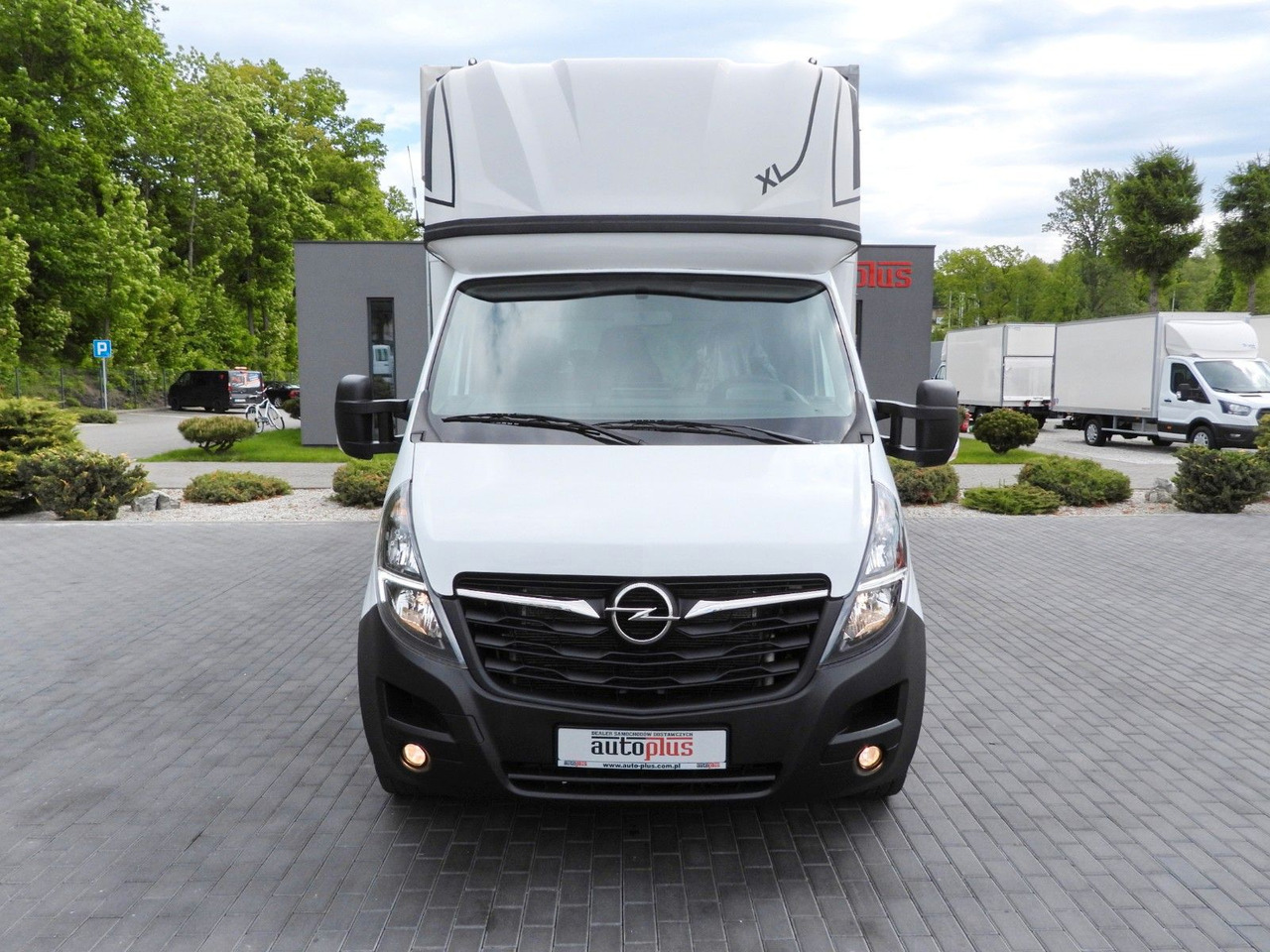 Opel MOVANO PRITSCHE PLANE AUFZUG 9 PALETTEN WEBASTO - Véhicule utilitaire plateau baché: photos 5 Opel MOVANO PRITSCHE PLANE AUFZUG 9 PALETTEN WEBASTO - Véhicule utilitaire plateau baché: photos 5