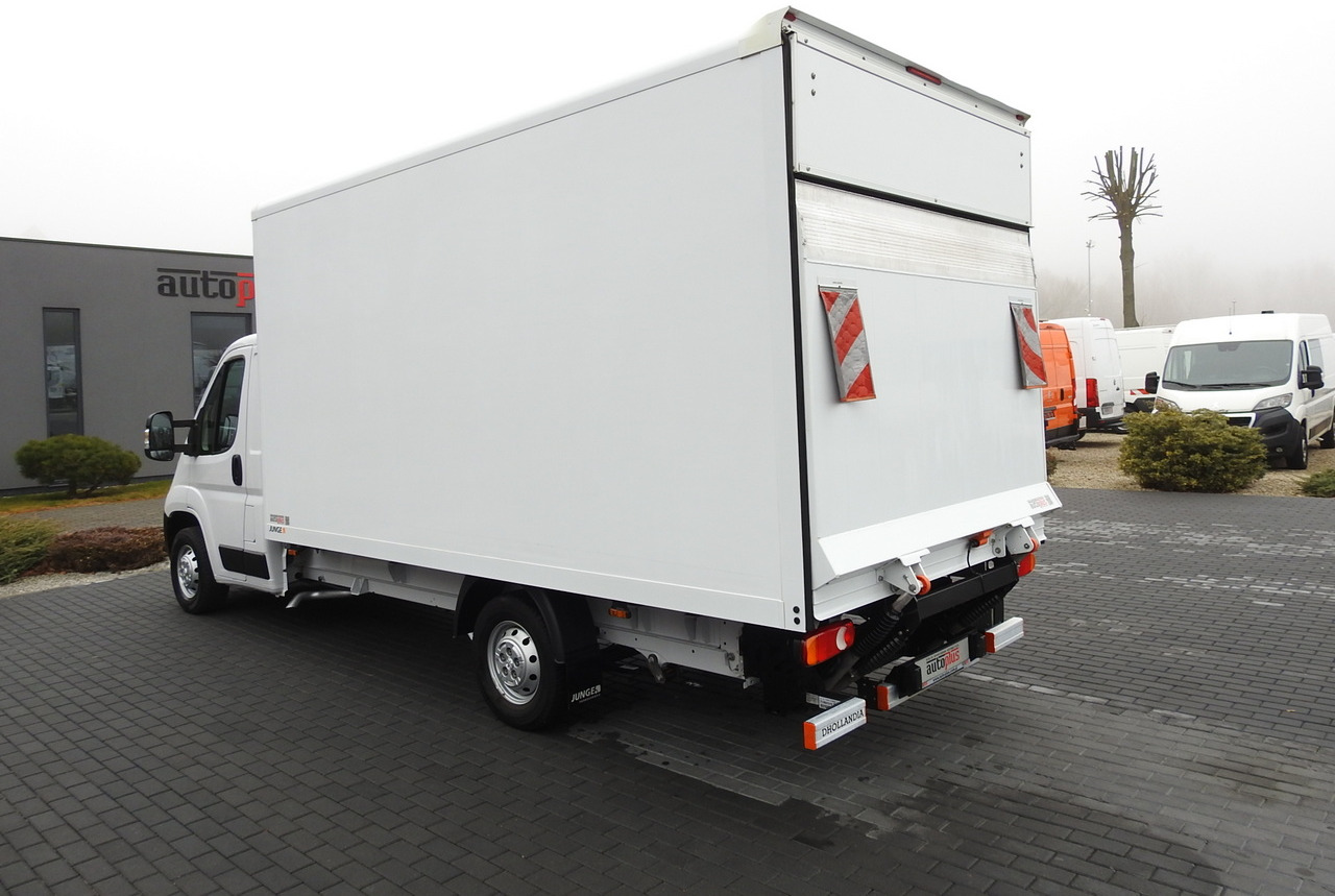 Crédit-bail PEUGEOT BOXER BOX LIFT 8 PALLETS CRUISE CONTROL AIR CONDITIONING  140HP PEUGEOT BOXER BOX LIFT 8 PALLETS CRUISE CONTROL AIR CONDITIONING  140HP: photos 9