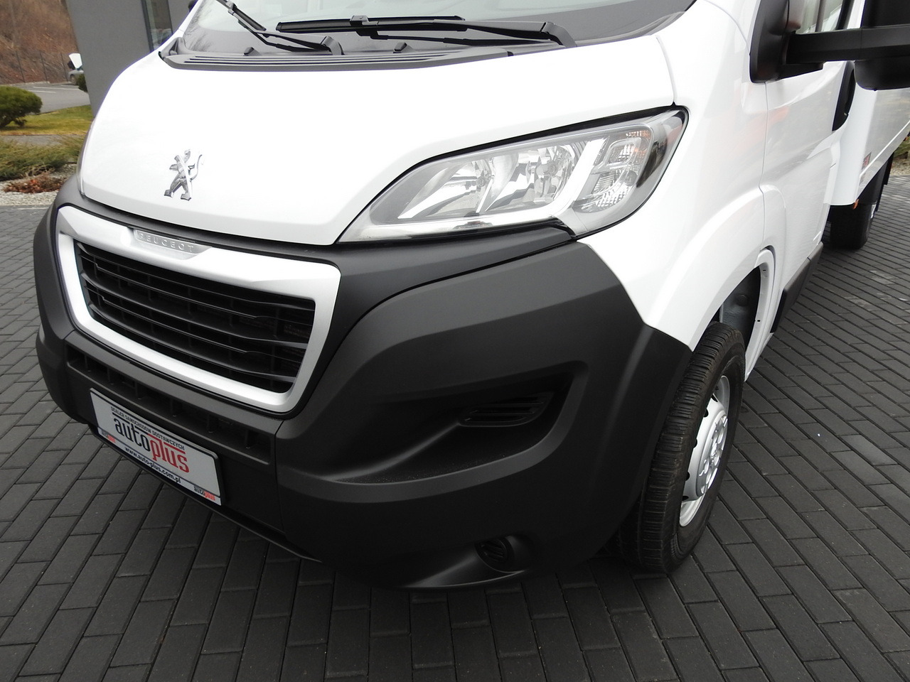Crédit-bail PEUGEOT BOXER BOX LIFT 8 PALLETS CRUISE CONTROL AIR CONDITIONING  140HP PEUGEOT BOXER BOX LIFT 8 PALLETS CRUISE CONTROL AIR CONDITIONING  140HP: photos 19